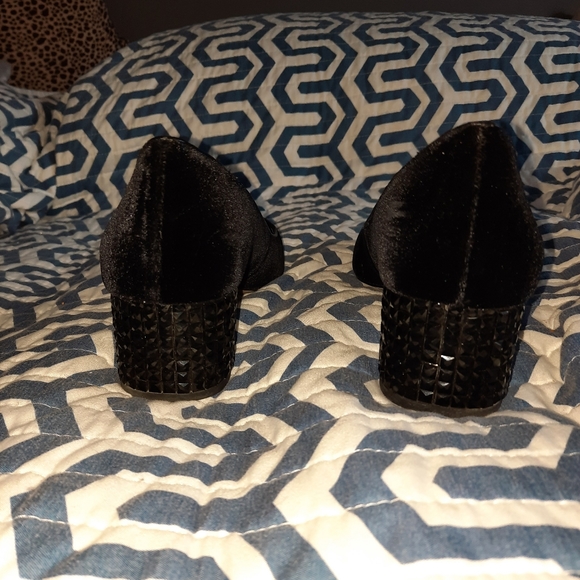 Michael korrs shoes - Picture 6 of 9